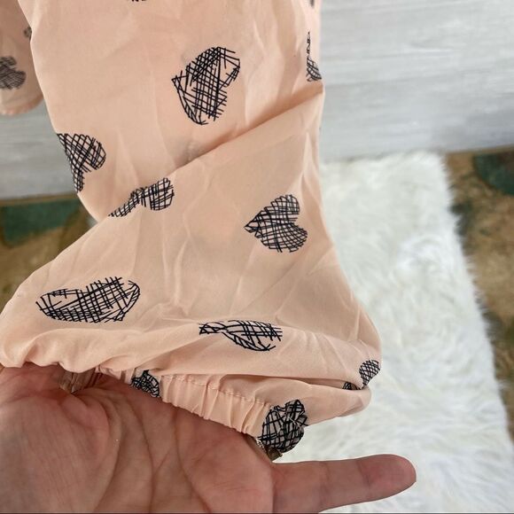 Revolve Lovers + Friends Crosshatch Heart Puff Sleeve Top - Picture 3 of 8